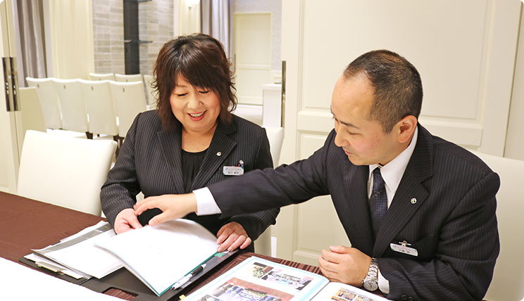 渋谷区の事前相談 いつでも何度でも相談無料 式場で相談のイメージ画像