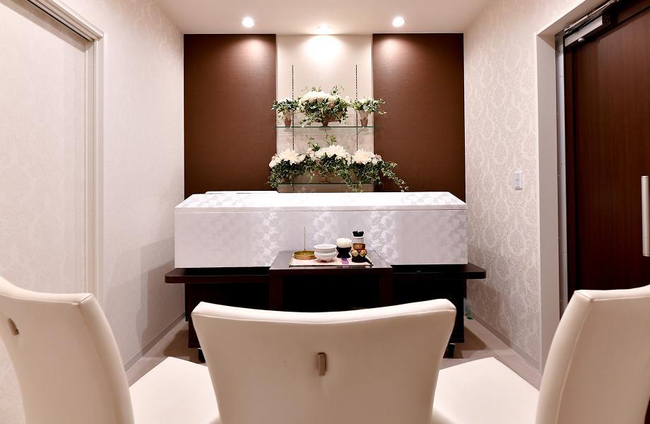 葬儀・葬式・家族葬が税込10.45万円から家族葬のディアネス ホールイメージ