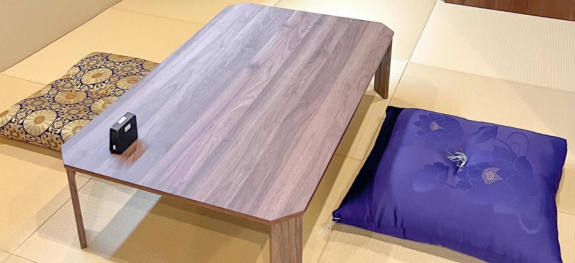 福吉の内観写真