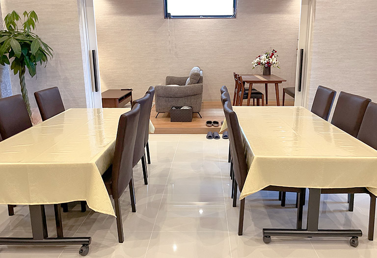 香川･岡山･愛媛で葬儀・葬式・家族葬 オールストーン・カナクラ 上中野ホールの式場ギャラリー