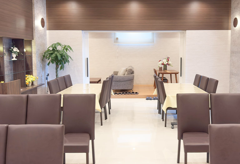 香川･岡山･愛媛で葬儀・葬式・家族葬 オールストーン・カナクラ 上中野ホールの式場ギャラリー