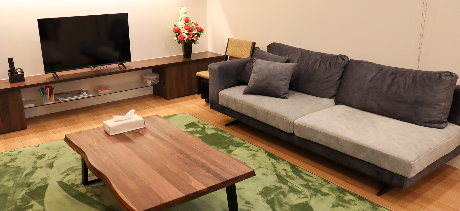 香西の内観写真