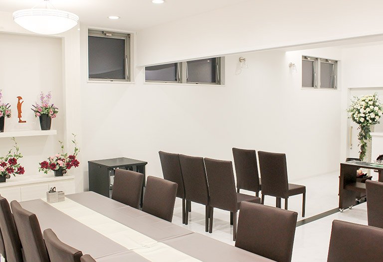 大阪で葬儀・葬式・家族葬をお探しなら家族葬 メモリーハウス 阿倍野松虫通の式場ギャラリー