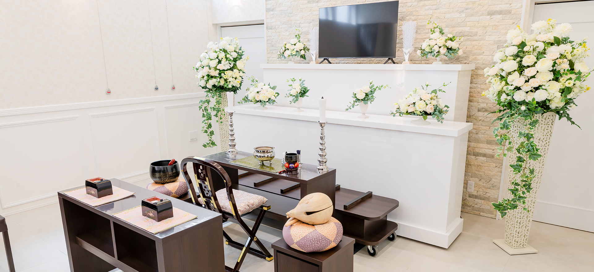 平塚八幡の内観写真