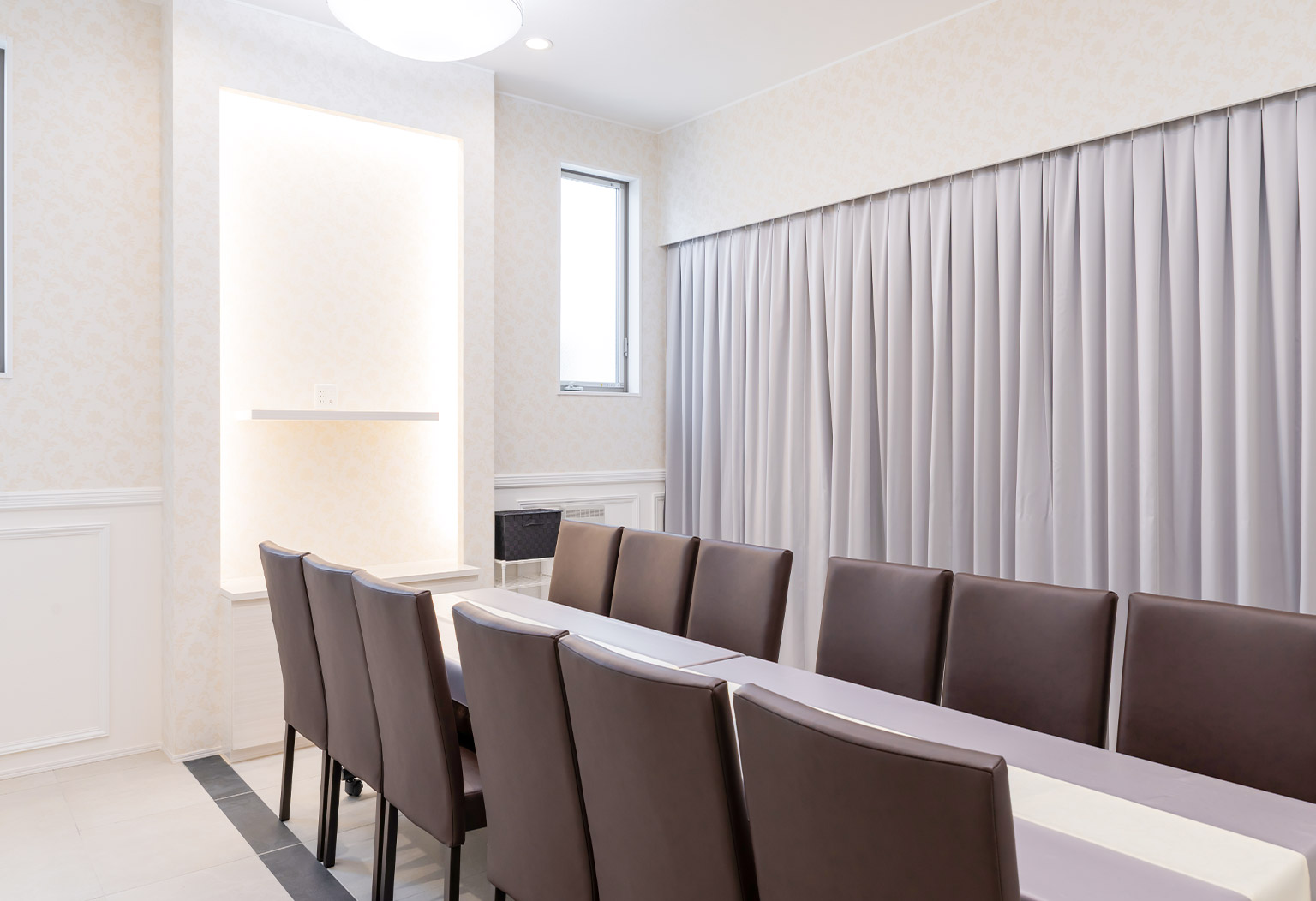 平塚八幡ホールの式場ギャラリー