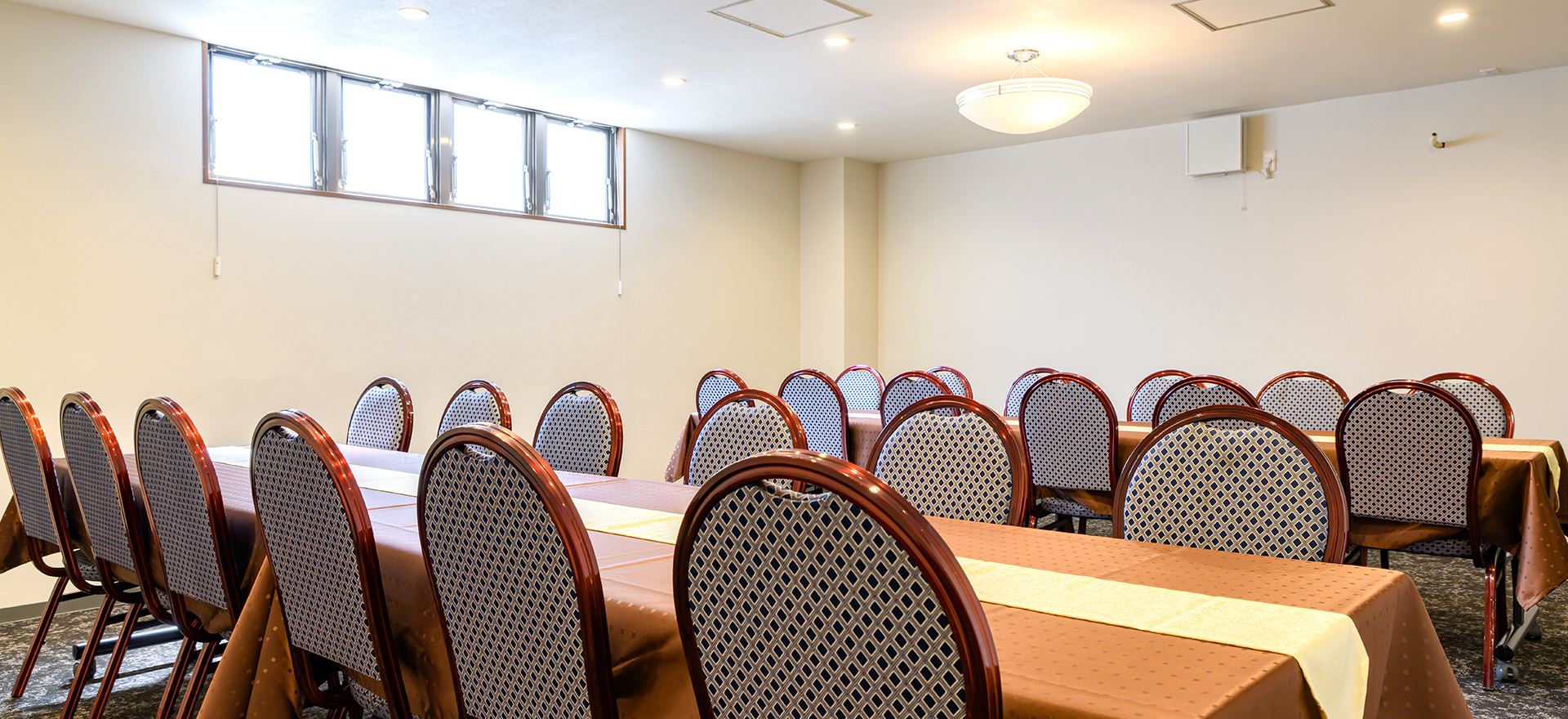 セレモニーホール 本厚木の内観写真