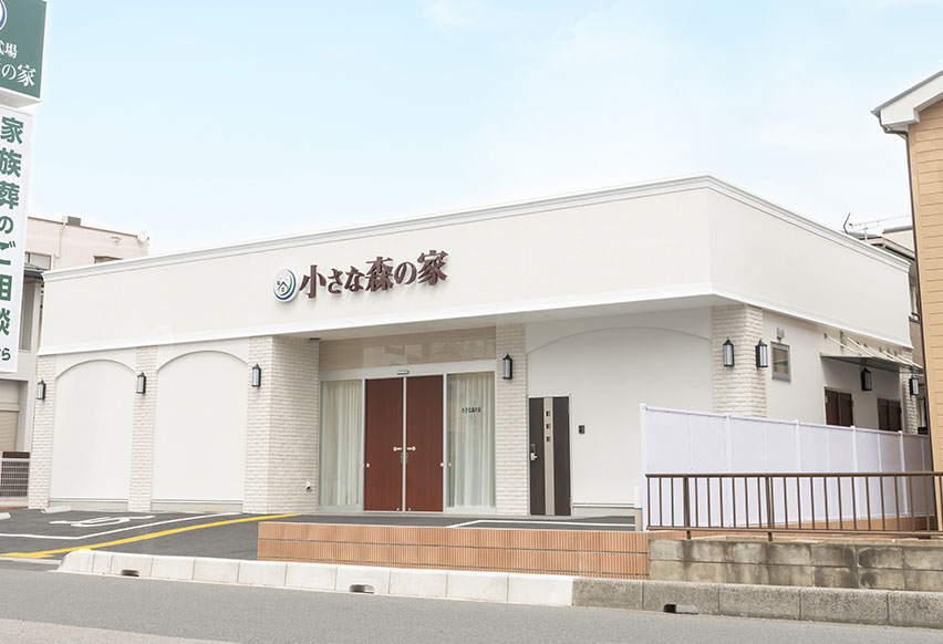 久喜吉羽ホール外観