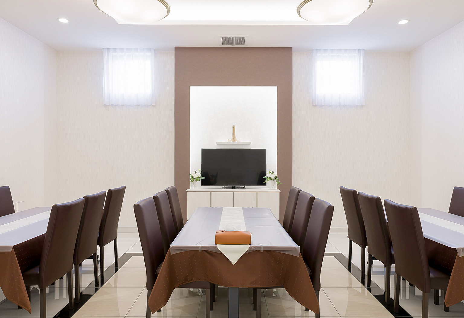 船橋前原駅前ホールの式場ギャラリー