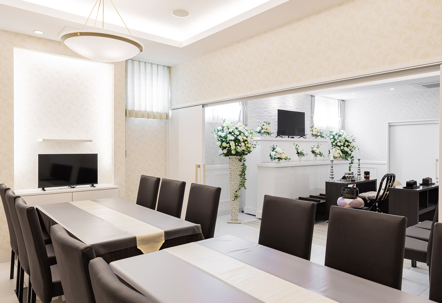 草加八幡ホールの式場ギャラリー