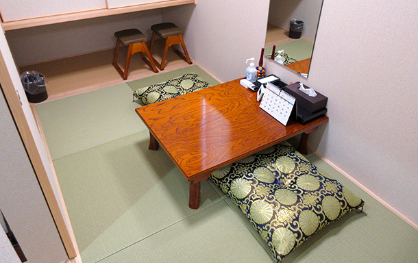 石巻 大街道の内観写真