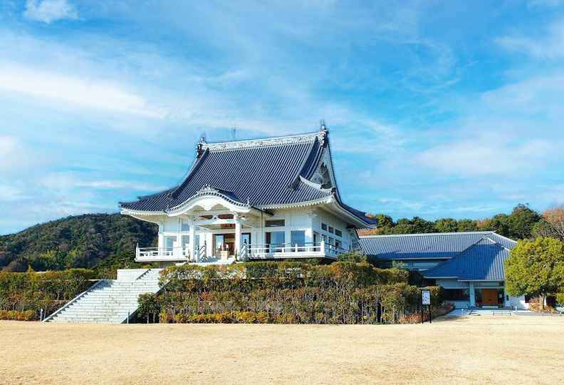 広島市で葬儀・葬式・家族葬をお探しならあおばメモリアル 田方会場式場の外観