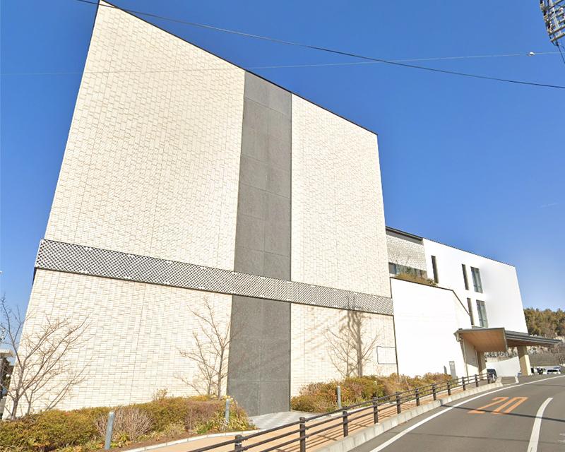 香川・岡山で葬儀・葬式・家族葬をお探しなら家族葬のカナクラオールストーン 岡山市東山斎場の内装画像