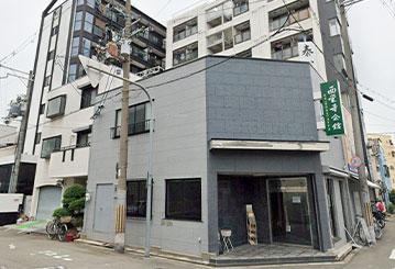 大阪で葬儀・葬式・家族葬をお探しなら家族葬 メモリーハウス 西栄寺会館 西成泰心館式場の外観