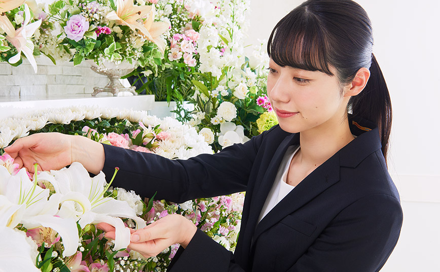 大阪ゲートハウスは家族葬 メモリーハウスに名称変更しました。大阪の葬儀・葬式・家族葬をお探しなら家族葬 メモリーハウス 年間葬儀実績17,000件以上の安心と信頼