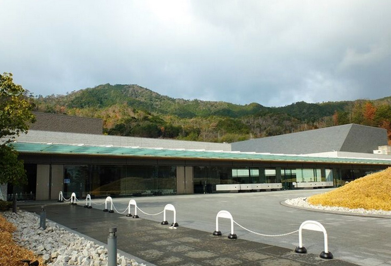 広島で葬儀・葬式・家族葬が税込9.9万円からできる家族葬の広仏 広島市西風館